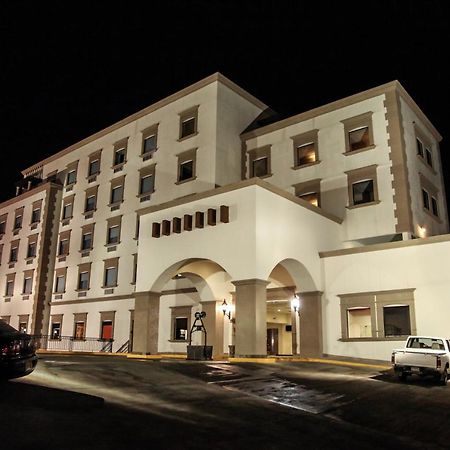 Best Western Plus La Mina Parral Exterior photo