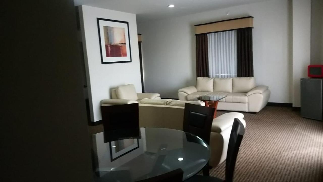 Best Western Plus La Mina Parral Exterior photo