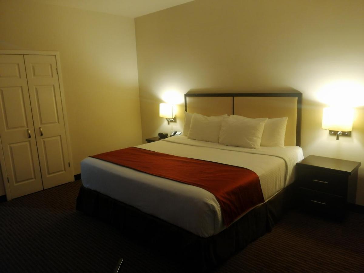 Best Western Plus La Mina Parral Exterior photo