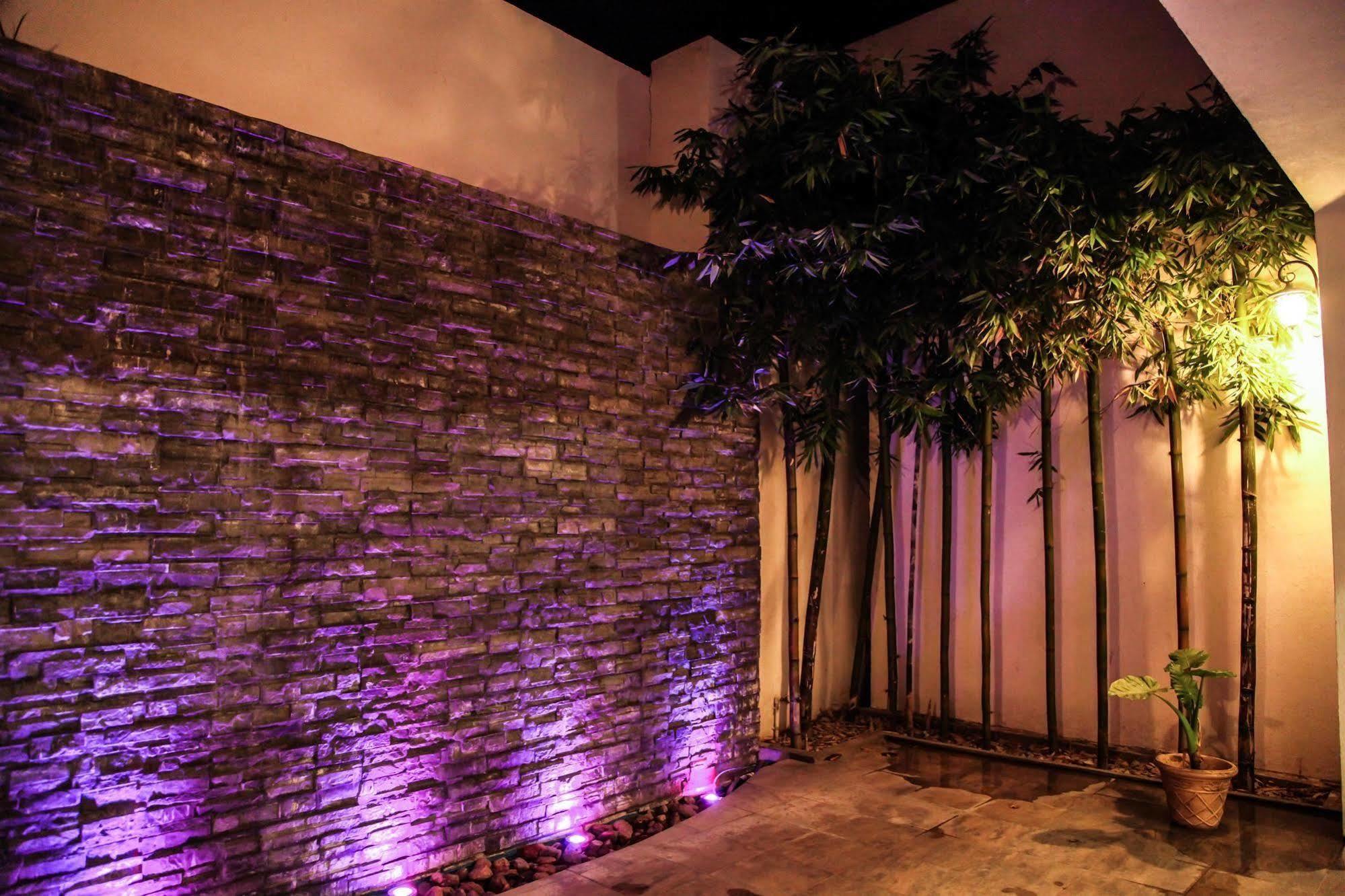 Best Western Plus La Mina Parral Exterior photo